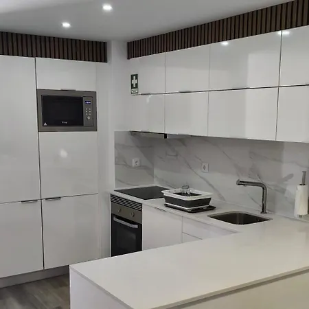 Apartment Axenic Getaway - Duplex, Sleeps 6, 3 Bedrooms, 2 Bathrooms, Panoramic Ocean View, Rooftop Terrace