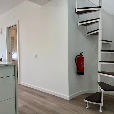 Appartement Axenic Getaway - Duplex, Sleeps 6, 3 Bedrooms, 2 Bathrooms, Panoramic Ocean View, Rooftop Terrace